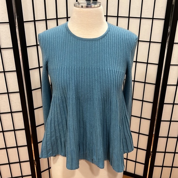Sundance Pleat Swing Pullover Crew Neck  Sweater Wool/Cashmere Blend Size Small - Picture 2 of 13